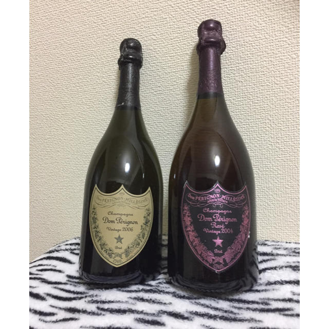 Dom Pérignon(ドンペリニヨン)の☆スワローズ命様☆ 評価100記念激安ドンペリニョン ロゼ(ピンドン)と白計２本 食品/飲料/酒の酒(シャンパン/スパークリングワイン)の商品写真