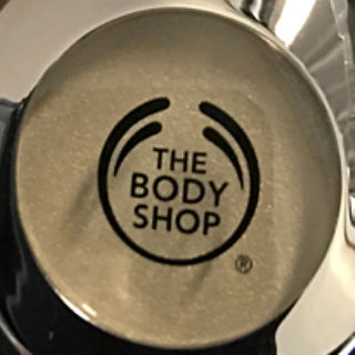 ザボディショップ(THE BODY SHOP)のザ・ボディショップアイシマーアイシャドウ新品半額以下ポイント消費に(アイシャドウ)