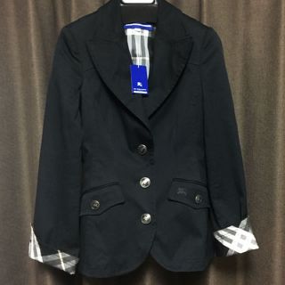 バーバリーブルーレーベル(BURBERRY BLUE LABEL)のバーバリーブルーレーベルＢＵＲＢＥＲＲＹ高級人気ブランドロゴ入アウタージャケット(その他)