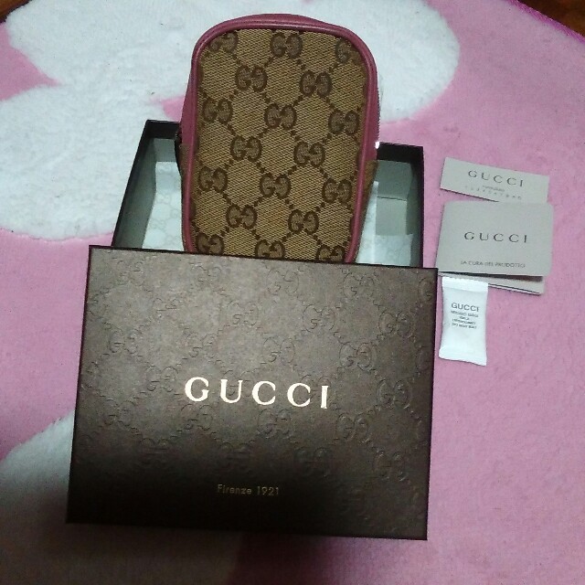 Gucci(グッチ)のGUCCIタバコケース メンズのファッション小物(タバコグッズ)の商品写真