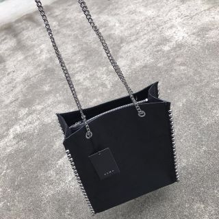 ザラ(ZARA)のzara バッグ(ショルダーバッグ)