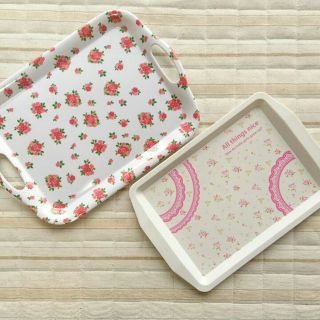 Rila様専用🌼プラスチック トレイ 2種類(テーブル用品)