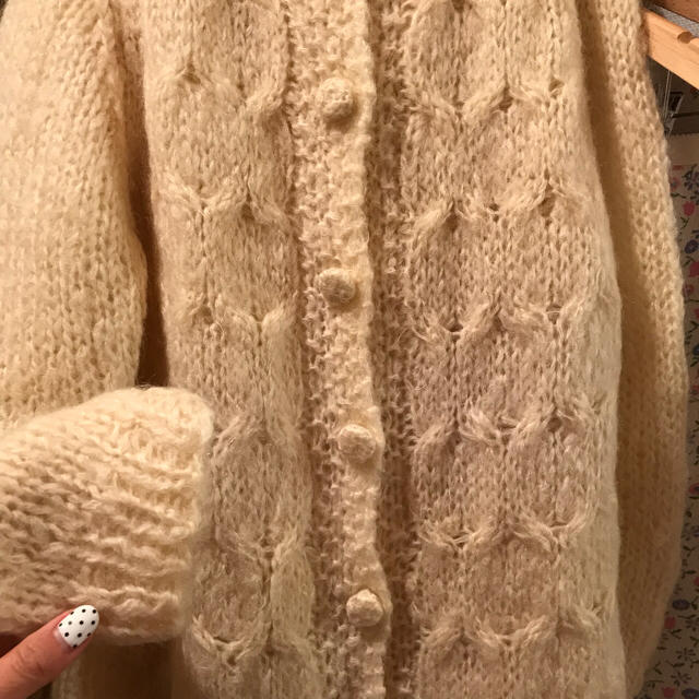 vintage cardigan. 2