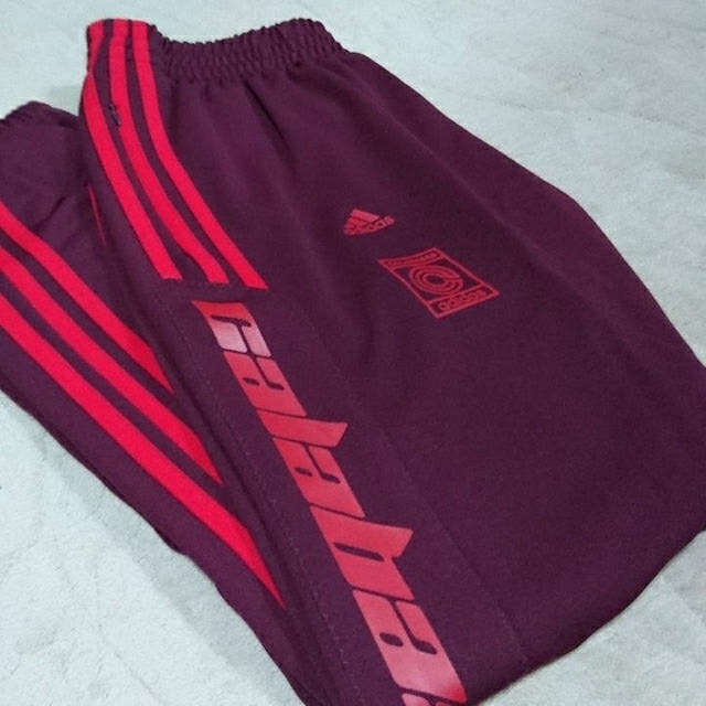 adidas(アディダス)のyeezy calabasas  pant s kanye west イージー メンズのパンツ(その他)の商品写真