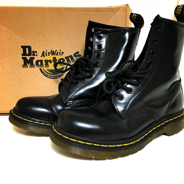 Dr.Martens(ドクターマーチン)のDr.Martens/ブラック定番 レディースの靴/シューズ(ブーツ)の商品写真