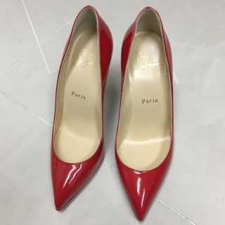 クリスチャンルブタン(Christian Louboutin)の新品 未使用 クリスチャンルブタン エナメル パンプス(ハイヒール/パンプス)