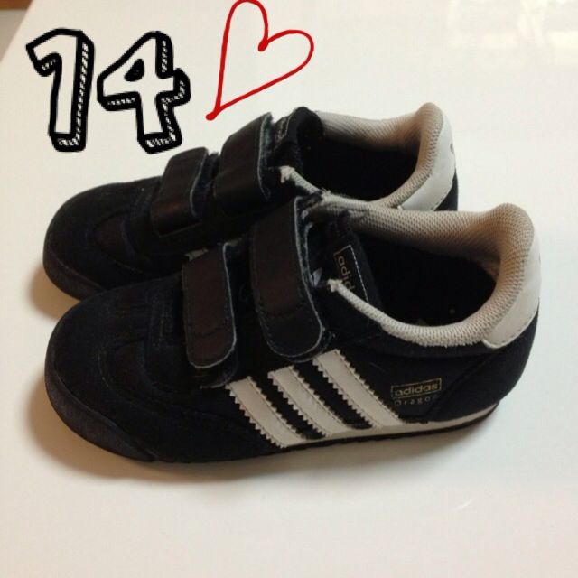 adidas(アディダス)のアディダススニーカー 14.0 キッズ/ベビー/マタニティのキッズ靴/シューズ(15cm~)(その他)の商品写真