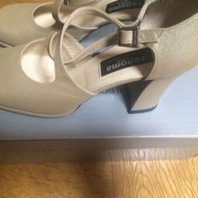 RENOMA(レノマ)のrenoma  ヒール レディースの靴/シューズ(ハイヒール/パンプス)の商品写真