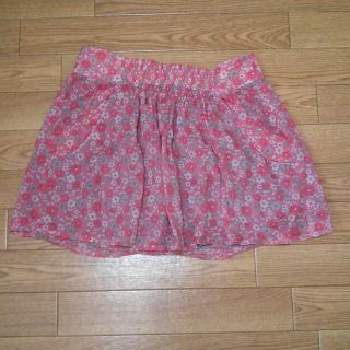 ザラ(ZARA)のZARA＊花柄スカート＊値下げ！(ミニスカート)