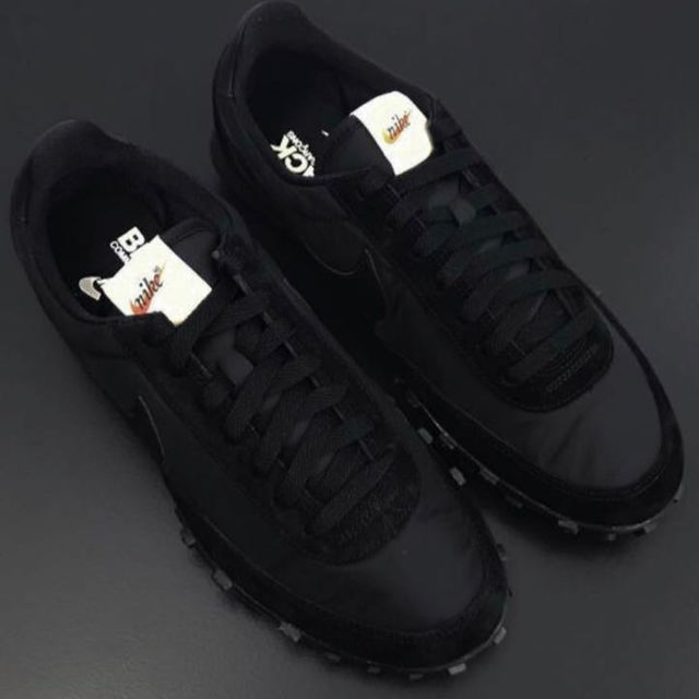 BLACK COMME des GARCONS(ブラックコムデギャルソン)の17 BLACK COMME des GARCONS×NIKE ワッフルレーサー メンズの靴/シューズ(スニーカー)の商品写真