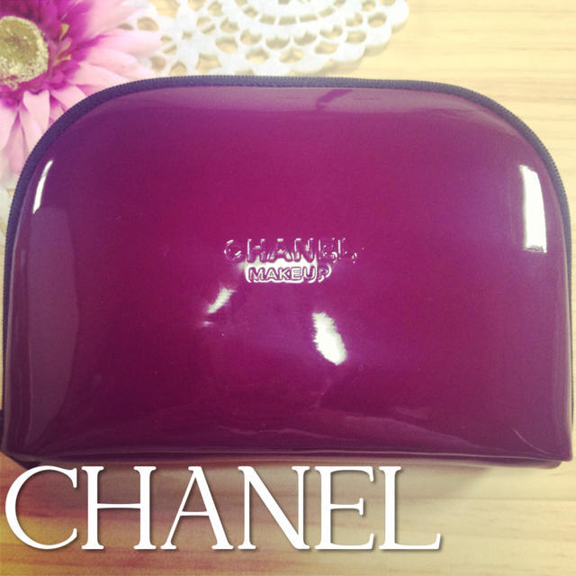 CHANEL - 海外限定♡激可愛CHANELポーチ♡