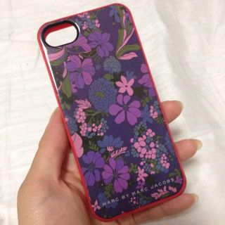 マークバイマークジェイコブス(MARC BY MARC JACOBS)のマークiPhone5/5Sケース(モバイルケース/カバー)