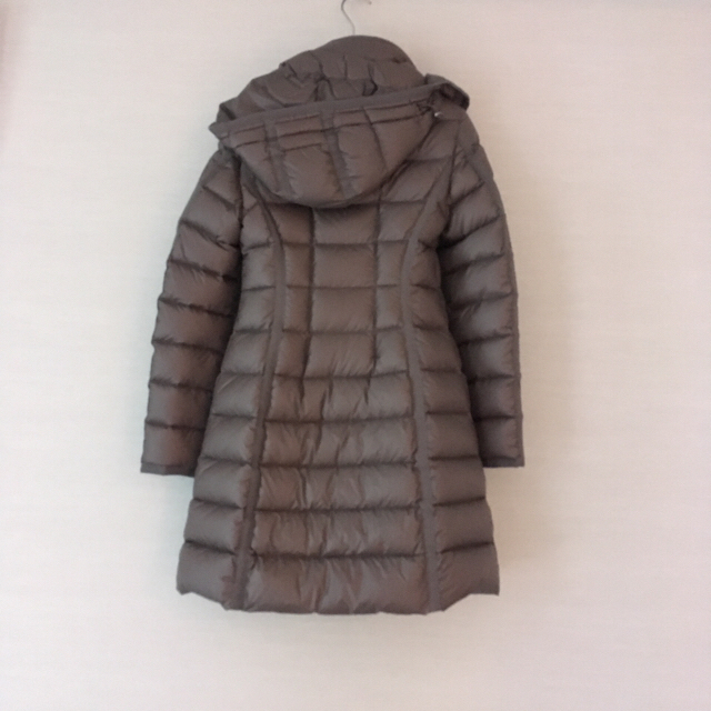 MONCLER(モンクレール)のたけまま様専用。美品★MONCLER モンクレール★ HERMINE エルミン レディースのジャケット/アウター(ダウンジャケット)の商品写真