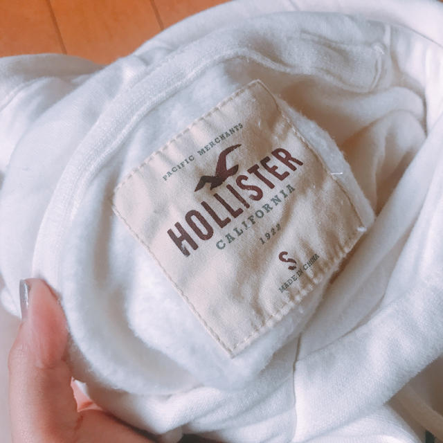 Hollister(ホリスター)の【お取り置き中】Holister 裏起毛パーカー♡ メンズのトップス(パーカー)の商品写真