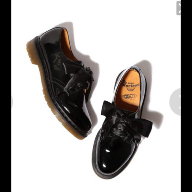 品質検査済 Dr.Martens - 人気!BEAMS別注Dr.Martensパテント ローファー/革靴 品質検査済 Dr.Martens - 人気!BEAMS別注Dr.Martensパテント ローファー/革靴