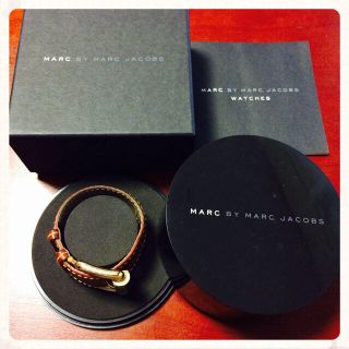 マークバイマークジェイコブス(MARC BY MARC JACOBS)の腕時計(腕時計)