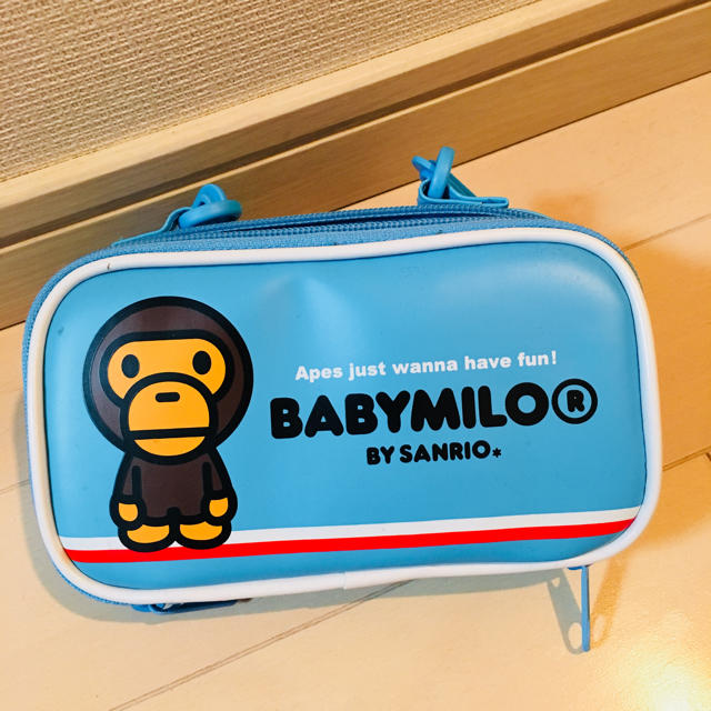 A BATHING APE(アベイシングエイプ)のニンテンドーDS ケース エンタメ/ホビーのエンタメ その他(その他)の商品写真