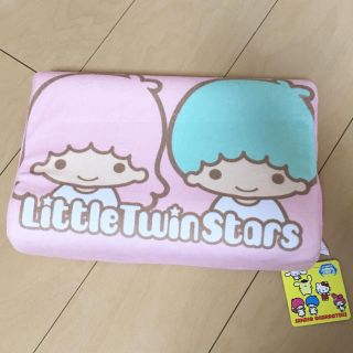 サンリオ(サンリオ)のlittle twin stars ☆ミニ枕型クッション(キャラクターグッズ)