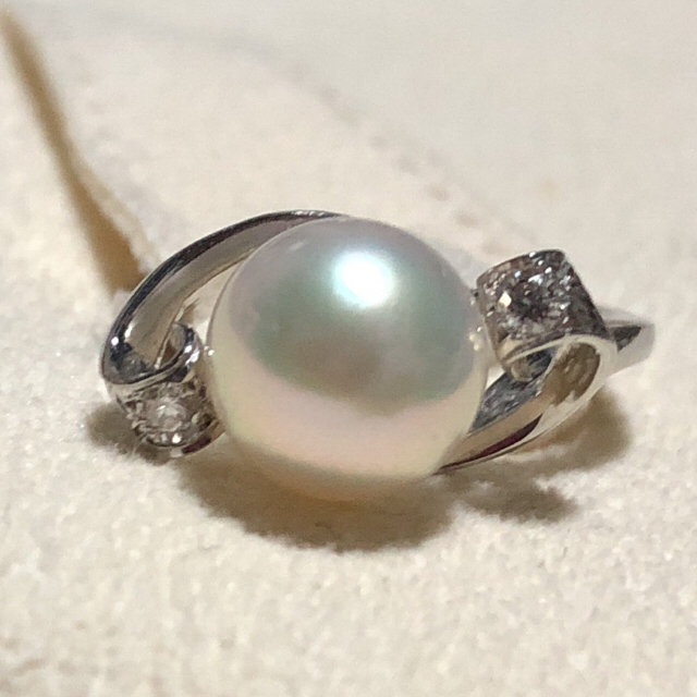 MIKIMOTO(ミキモト)の新品同様美品。ミキモトPt900ダイヤモンドパールリングあこや真珠約７号プラチナ レディースのアクセサリー(リング(指輪))の商品写真