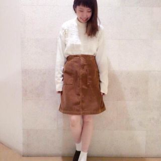 ダブルクローゼット(w closet)のコーデュロイ タイトスカート(ひざ丈スカート)