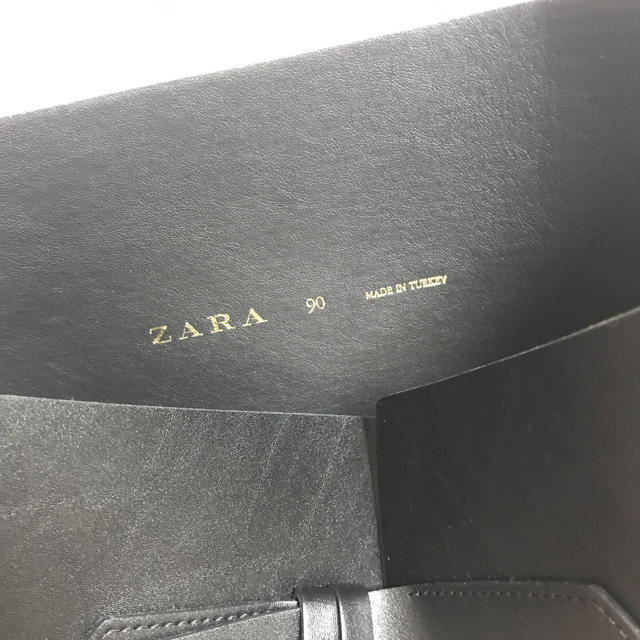 ZARA(ザラ)のzara サッシュベルト ウエストベルト レディースのファッション小物(ベルト)の商品写真