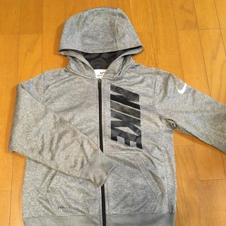 ナイキ(NIKE)のナイキ ジャンパー  150サイズ(ジャケット/上着)