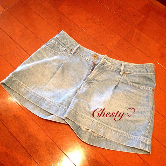 Chesty(チェスティ)のchesty デニムショーパン レディースのパンツ(ショートパンツ)の商品写真