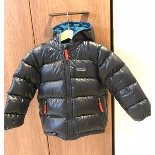 パタゴニア(patagonia)のキッズ ダウンジャケット(ジャケット/上着)