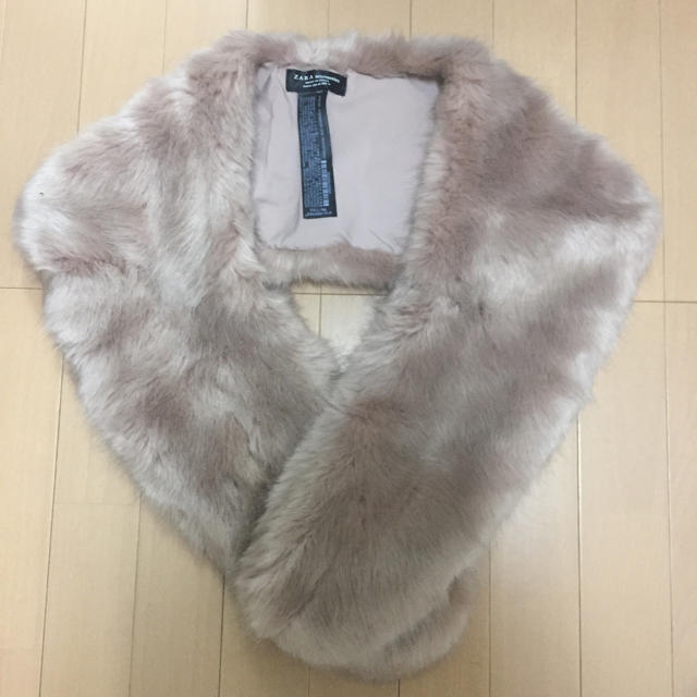 ZARA(ザラ)のZARA ザラ ティペット  レディースのファッション小物(マフラー/ショール)の商品写真