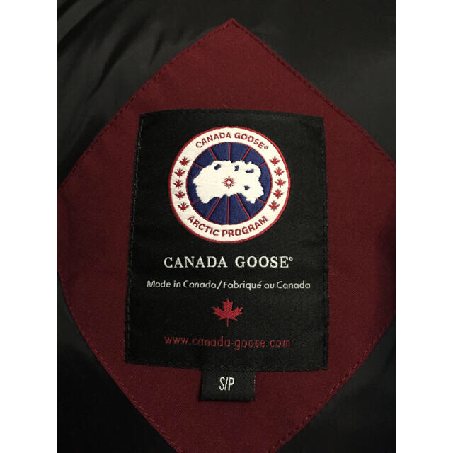 CANADA GOOSE(カナダグース)のMasako様専用☆カナダグース ラブラドール レディースのジャケット/アウター(ダウンジャケット)の商品写真