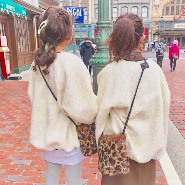RCS ポンチレギンスとデニムリバーシブルブルゾンD.BLU 葵ちゃんとお揃デオ