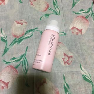 シュウウエムラ(shu uemura)のUVアンダーベース ムースCC(化粧下地)