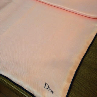 クリスチャンディオール(Christian Dior)のDior 大判シルクスカーフ クリスチャンディオール(バンダナ/スカーフ)