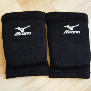 ミズノ(MIZUNO)の膝あて　ジュニアフリーサイズ(トレーニング用品)