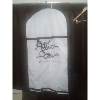 アリスアンドオリビア(Alice+Olivia)のalice+olivia洋服ハンガー(その他)