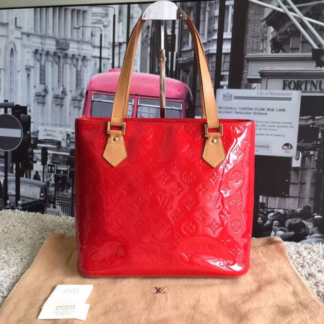 ★新春福袋2022★ LOUIS VUITTON - ルイヴィトン赤パテントレザーハンドバッグ ハンドバッグ ★新春福袋2022★ LOUIS VUITTON - ルイヴィトン赤パテントレザーハンドバッグ ハンドバッグ