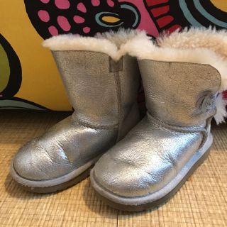 アグ(UGG)の正規 UGG ベイリーボタン(ブーツ)