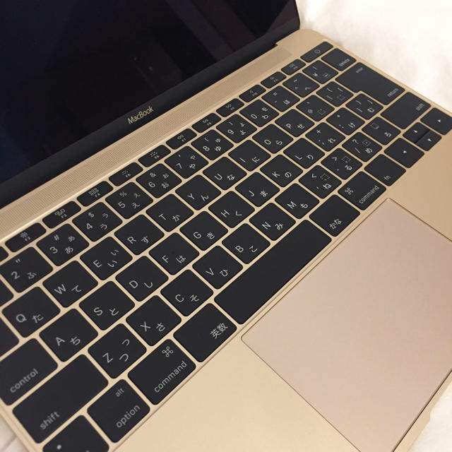 Mac (Apple)(マック)のMacBook early2016 gold スマホ/家電/カメラのPC/タブレット(ノートPC)の商品写真