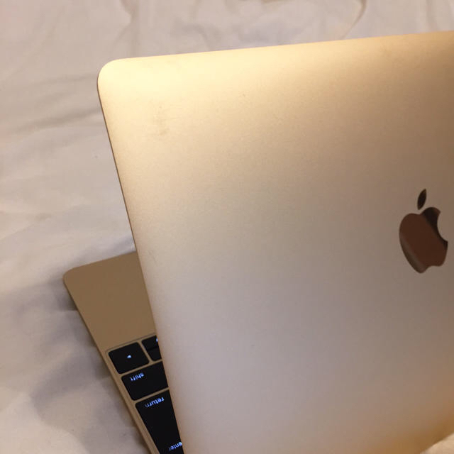 Mac (Apple)(マック)のMacBook early2016 gold スマホ/家電/カメラのPC/タブレット(ノートPC)の商品写真