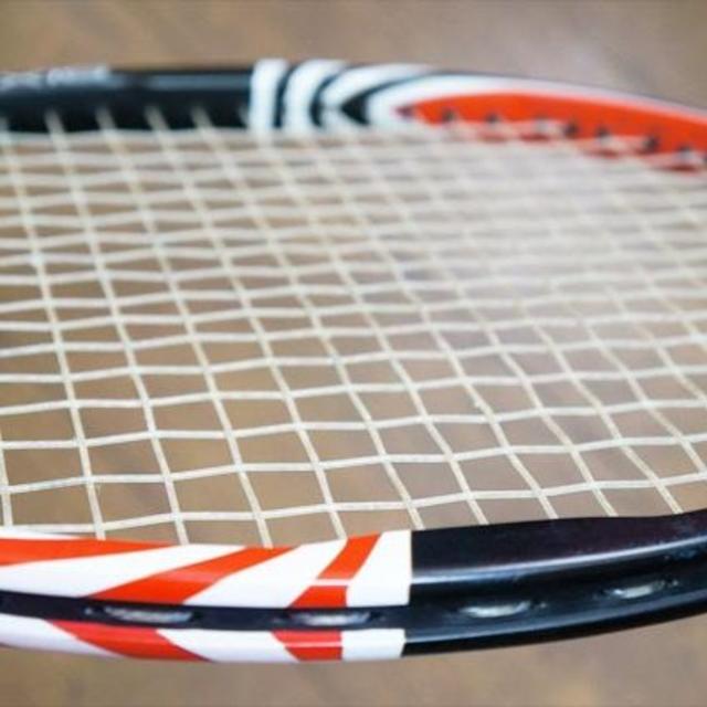 wilson(ウィルソン)のWILSONウィルソン SIX.ONE TOUR BLX 90ロジャーフェデラー スポーツ/アウトドアのテニス(ラケット)の商品写真