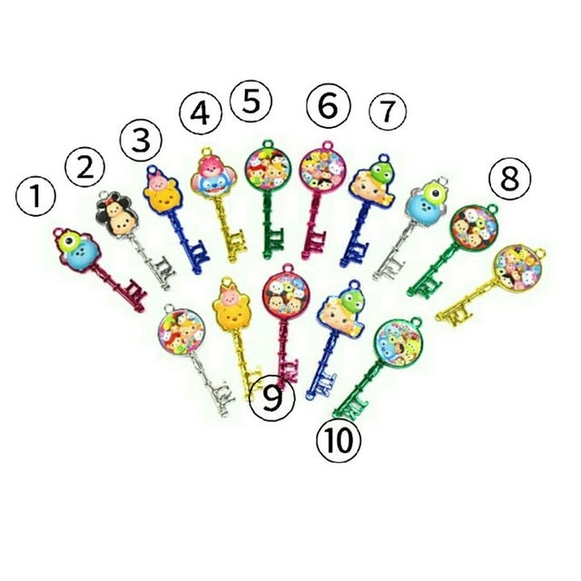 ディズニーキャラクター 鍵おもちゃ ４本セットの通販 By いちご S Shop ラクマ