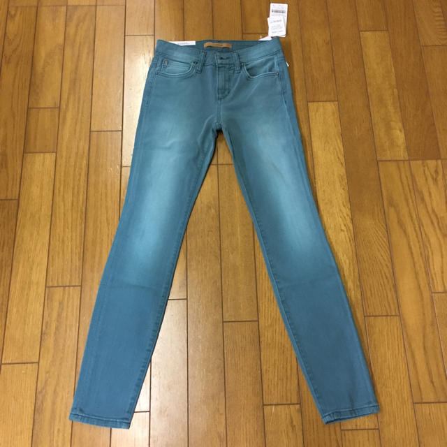 JOE’S JEANS(ジョーズジーンズ)の定価29160円・JOE'S・カラーデニム・23 レディースのパンツ(デニム/ジーンズ)の商品写真