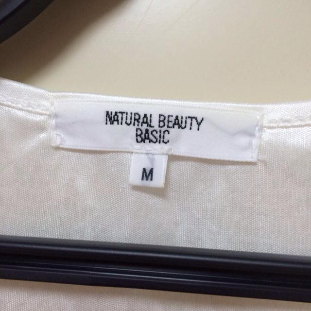 NATURAL BEAUTY BASIC(ナチュラルビューティーベーシック)の白レーストップス♡ レディースのトップス(Tシャツ(半袖/袖なし))の商品写真