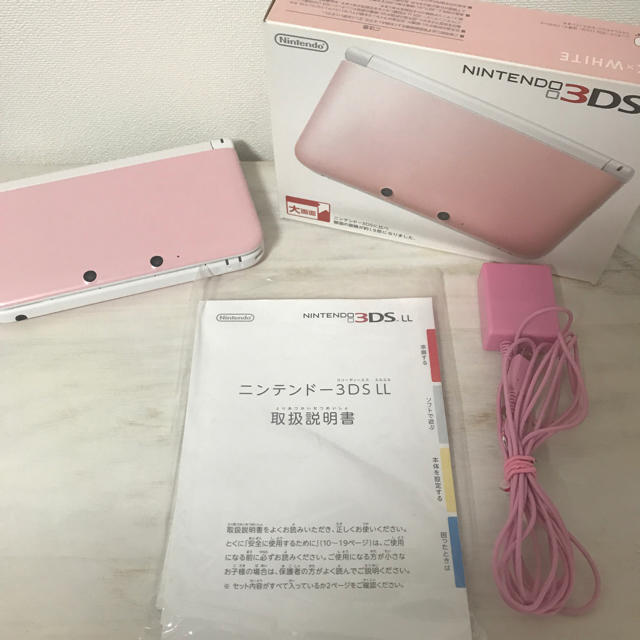 ニンテンドー3DS(ニンテンドー3DS)の3DS LL Pink×White エンタメ/ホビーのゲームソフト/ゲーム機本体(携帯用ゲーム機本体)の商品写真