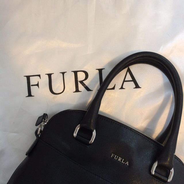 Furla(フルラ)のフルラ バック ショルダー付き ブラック レディースのバッグ(ショルダーバッグ)の商品写真