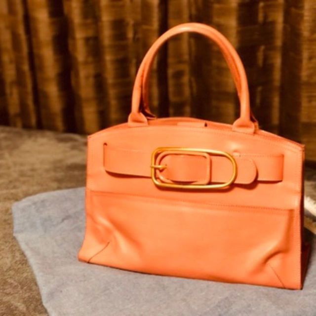 Furla(フルラ)のFurla ヴィンテージ フルラ サーモンピンク ハンドバッグ レディースのバッグ(ハンドバッグ)の商品写真