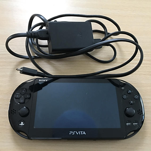 店舗限定品 PSVITA本体のみ 充電器ソフト loja.st.esp.br