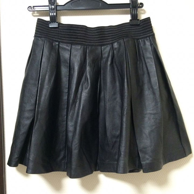ZARA(ザラ)のザラ☆スエードスカート レディースのスカート(ミニスカート)の商品写真