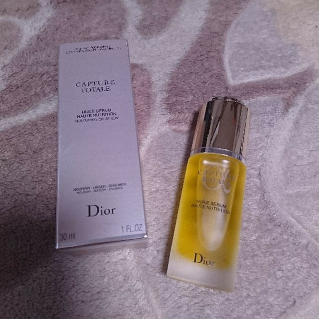 Christian Dior(クリスチャンディオール)の0407さん専用「ディオール」カプチュール  オイルとユー エ レーヴルです。 コスメ/美容のスキンケア/基礎化粧品(美容液)の商品写真