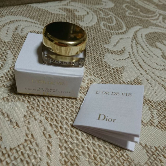 Christian Dior(クリスチャンディオール)の0407さん専用「ディオール」カプチュール  オイルとユー エ レーヴルです。 コスメ/美容のスキンケア/基礎化粧品(美容液)の商品写真